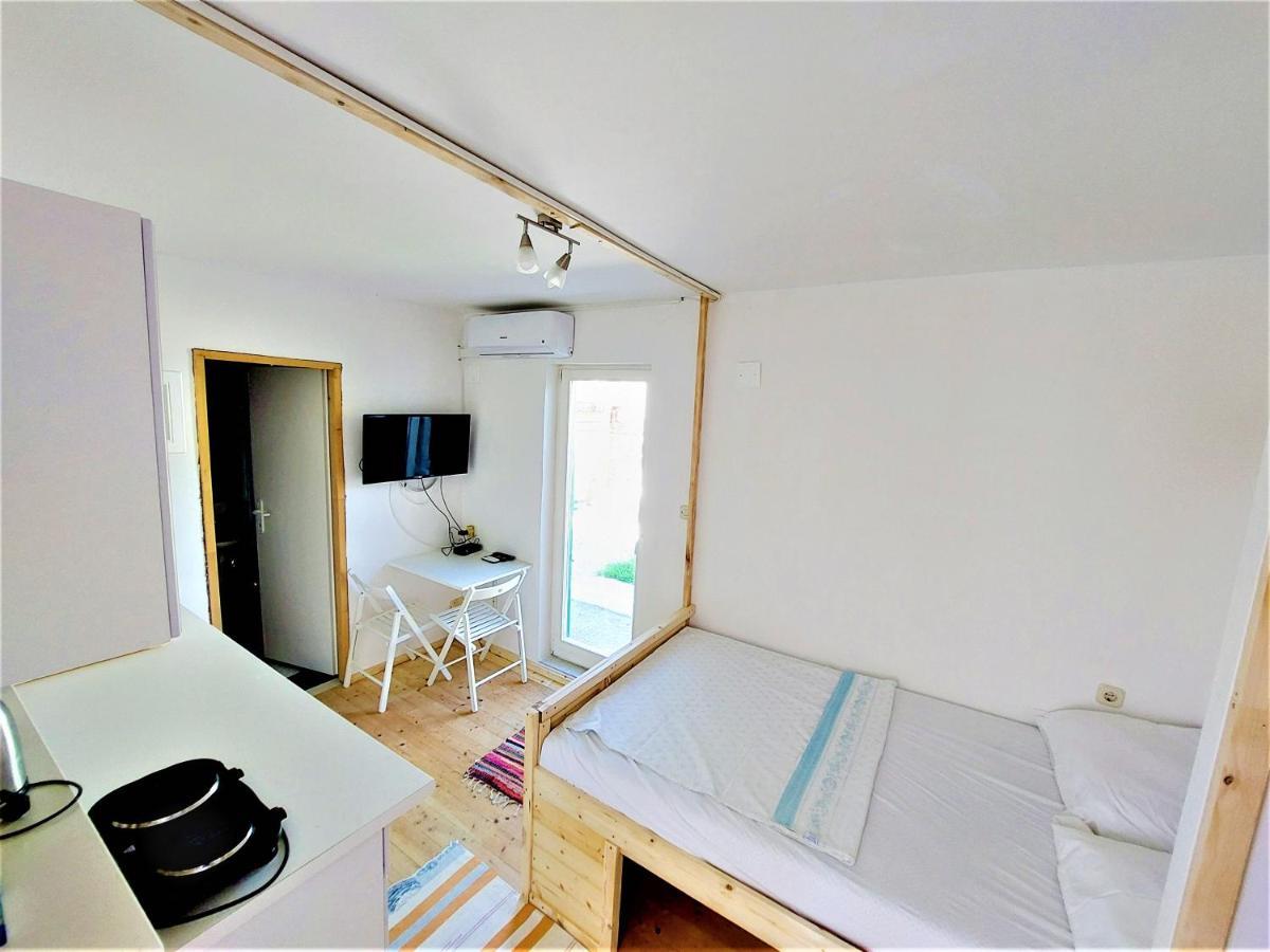 Studio Apartment Murter Center المظهر الخارجي الصورة
