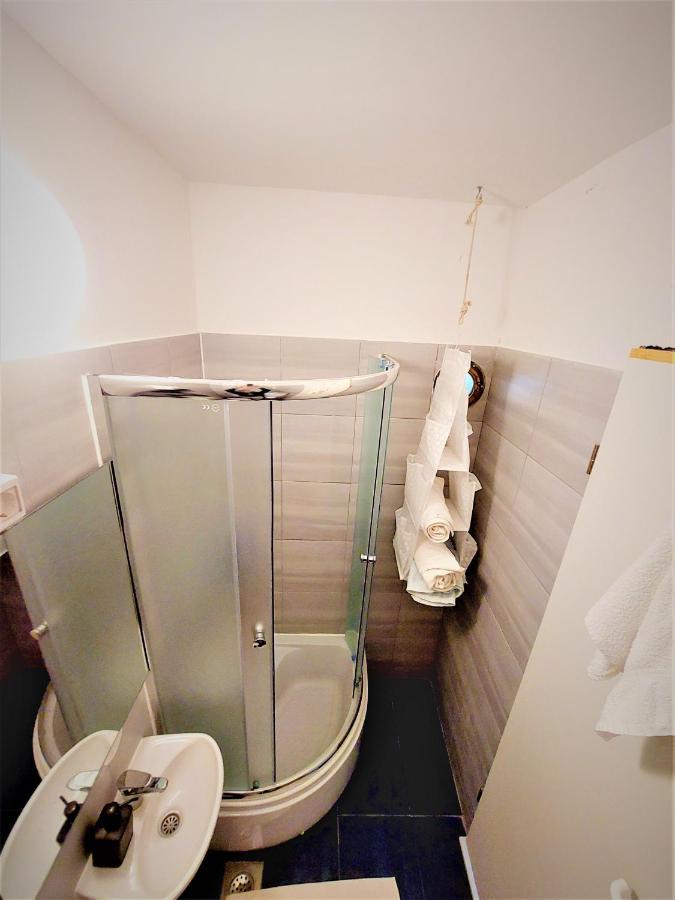 Studio Apartment Murter Center المظهر الخارجي الصورة